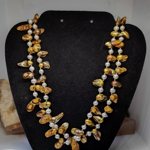 Vintage Double Stranded Pearl Necklace - Picture 1 of 9